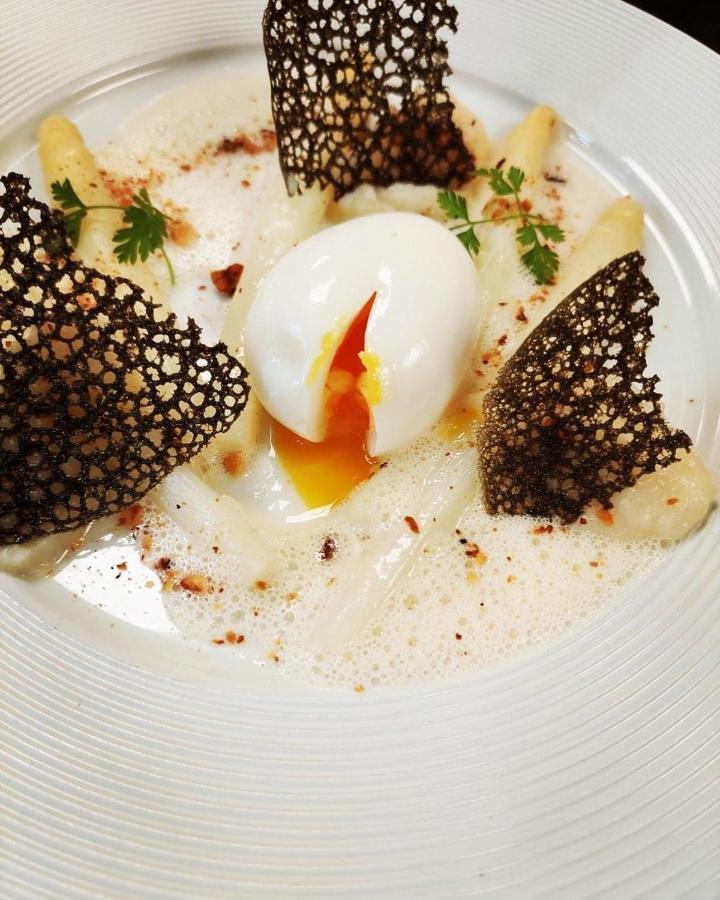 Hotel Restaurant Le Relais Des Gourmands 3*